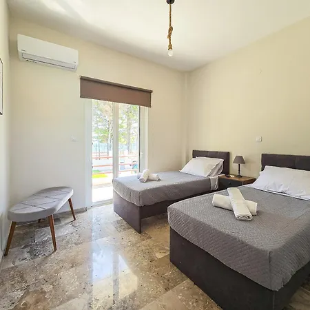 Temenisjewel Cosy Seaside Apartment
