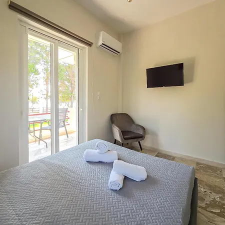 Temenisjewel Cosy Seaside Aigio
