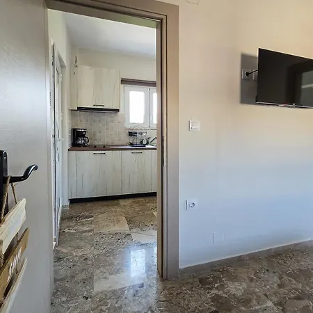 Temenisjewel Cosy Seaside Apartment Aigio